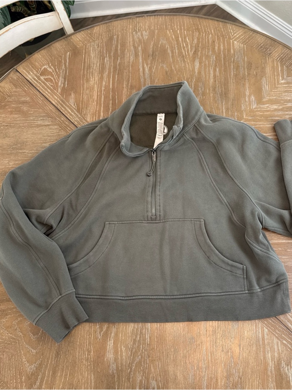 Lululemon scuba half zip pullover green size XL